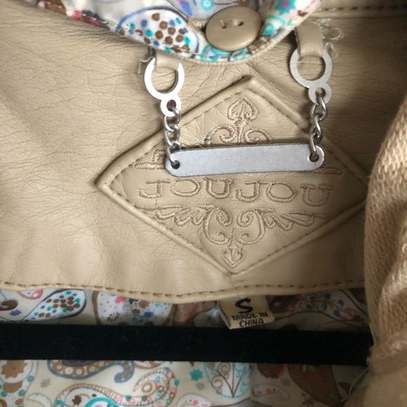 ❌SOLD❌ Tan JouJou Small Faux Leather Jacket w/ Hood - Picture 8 of 10